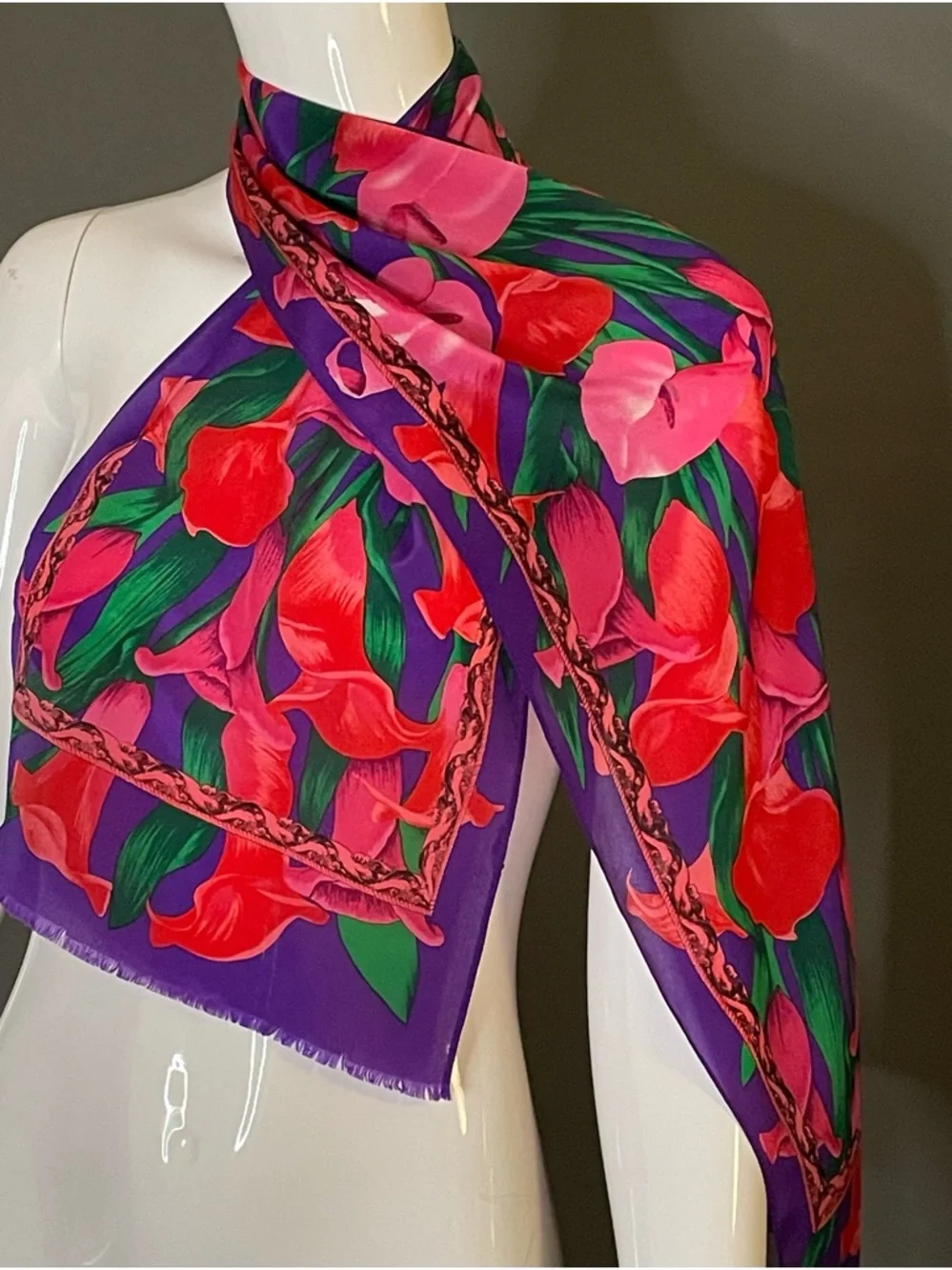Oscar de la Renta vintage oscar